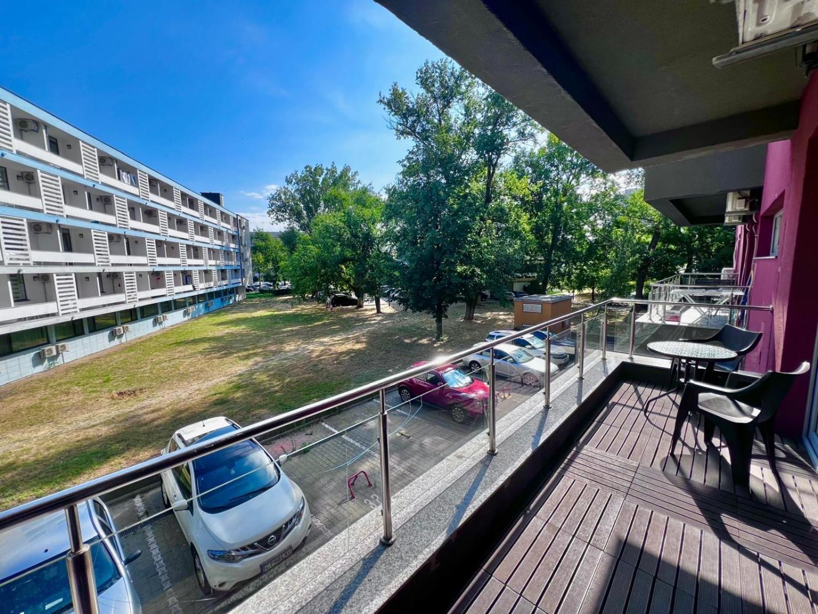 Coralia Luna Park Apartments Mamaia Room photo